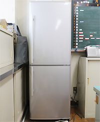 2014年度学校寄贈品部活動支援冷蔵庫